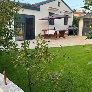 The House Ferienhaus Medulin